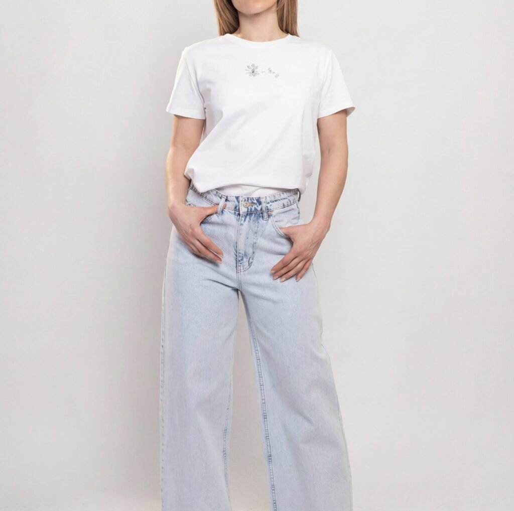 T-Shirt White