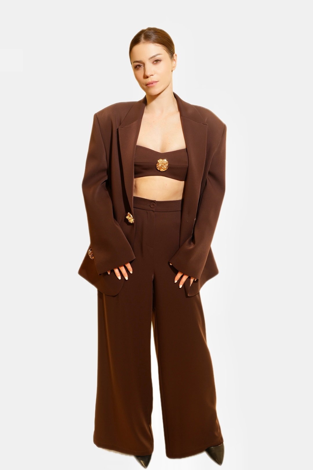 Chic Chocolate Brown Three-Piece Suit Set