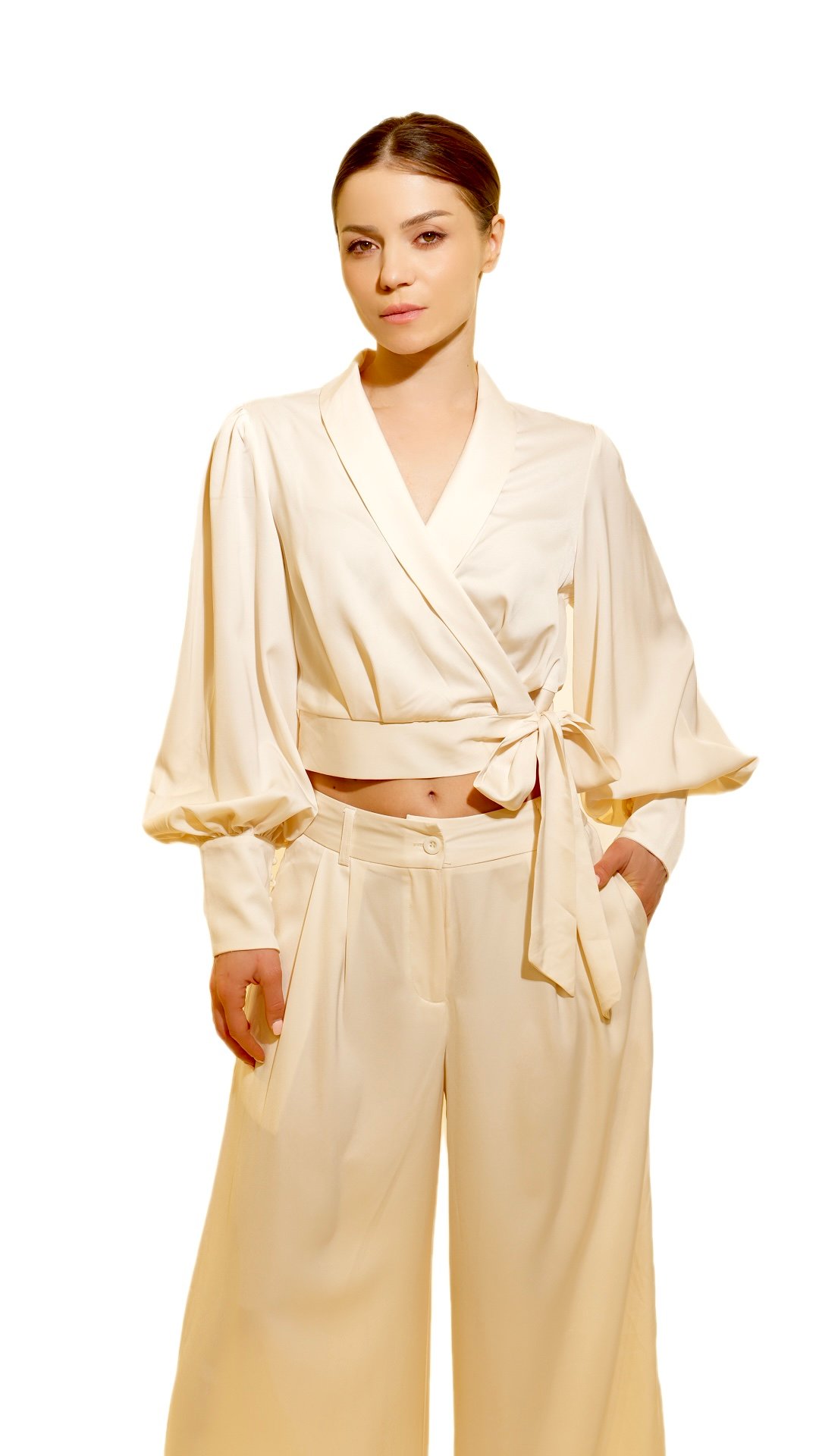 Elegant Cream Wrap Set