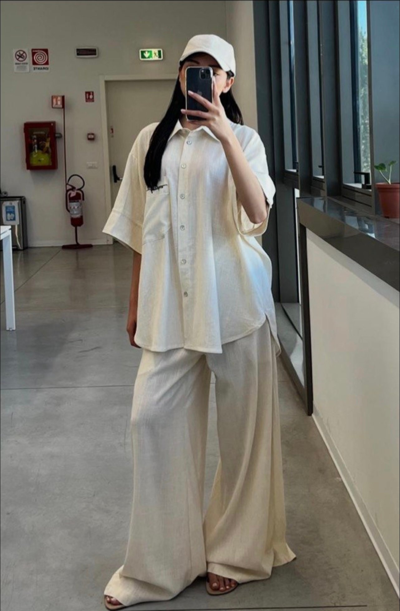 Minimalist Oversized Shirt & Wide-Leg Pants Co-Ord Set